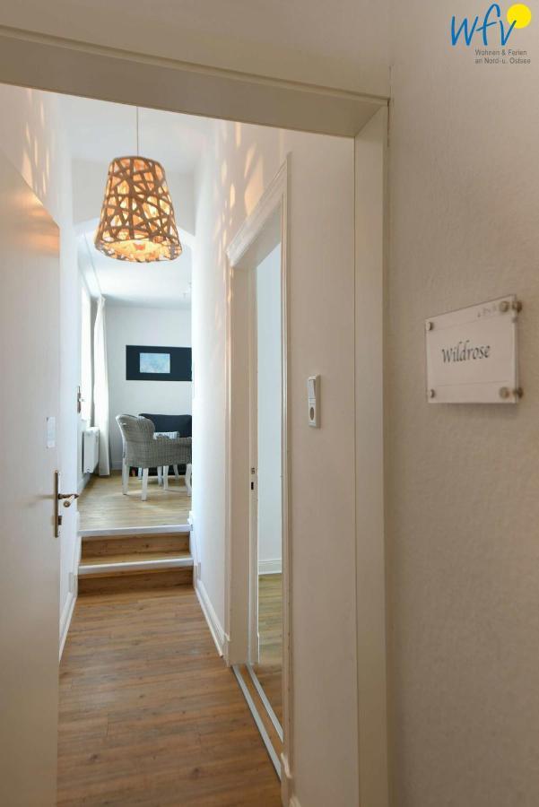 Haus Inselrose Ferienwohnung Wildrose Juist Eksteriør bilde